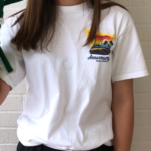 Tops - in n out t shirt